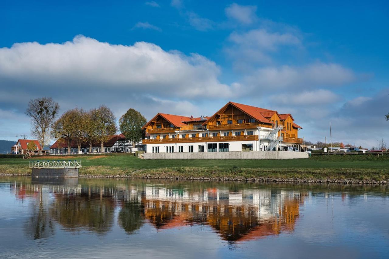 Hotel Grohnder Faehrhaus Emmerthal Exterior photo